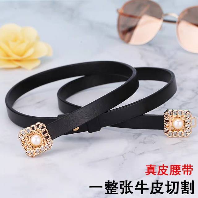 This simple and versatile Korean top-grain cowhide small belt with fine decoration pairs well with a dress and a fashionable waist chain details Picture