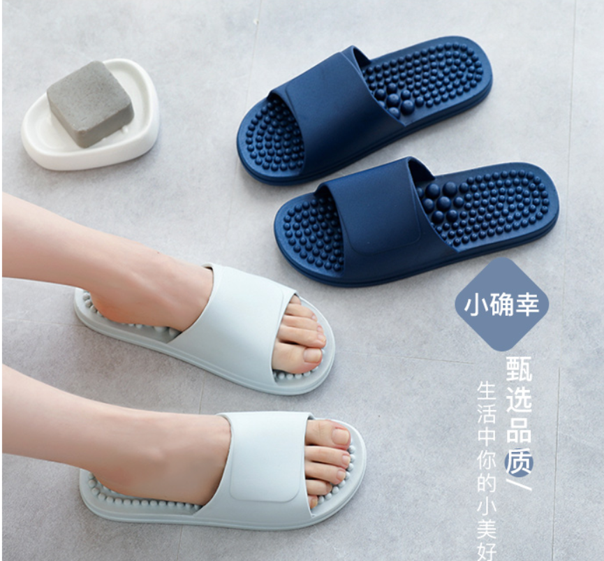 The 2020 new fashion mid-length water diamond half-flip-top outerwear slippers for women, a versatile Internet celebrity for summer 2020