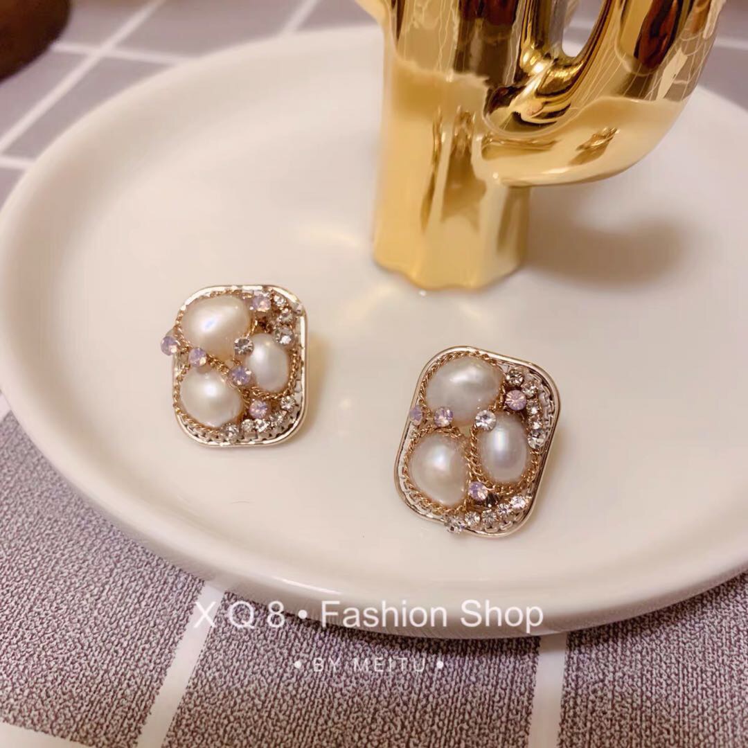 South Korea east gate designer heavy industry exquisite pearl rhinestone chain earrings 925 silver needle elegant temperament thumbnail
