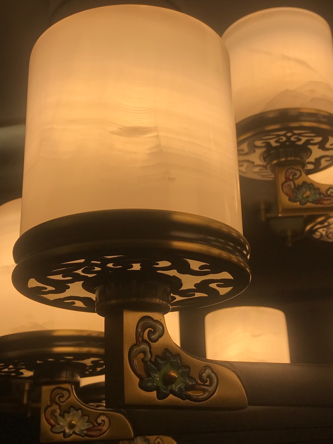 网红灯/吊灯/儿童吊灯/灯具灯饰/照明灯饰细节图