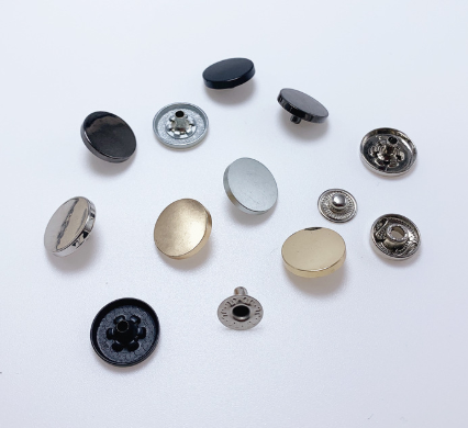 Direct sales of fashionable men's and women's shirts with cufflinks and metal oil dot buttons details Picture