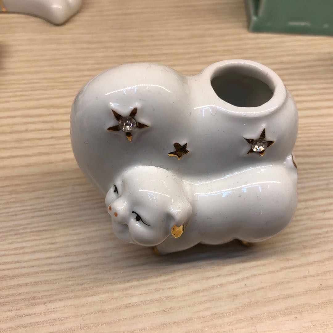 Jintai Craft Little Pig Vase, creative ceramic craft decoration, European luxurious home display gift