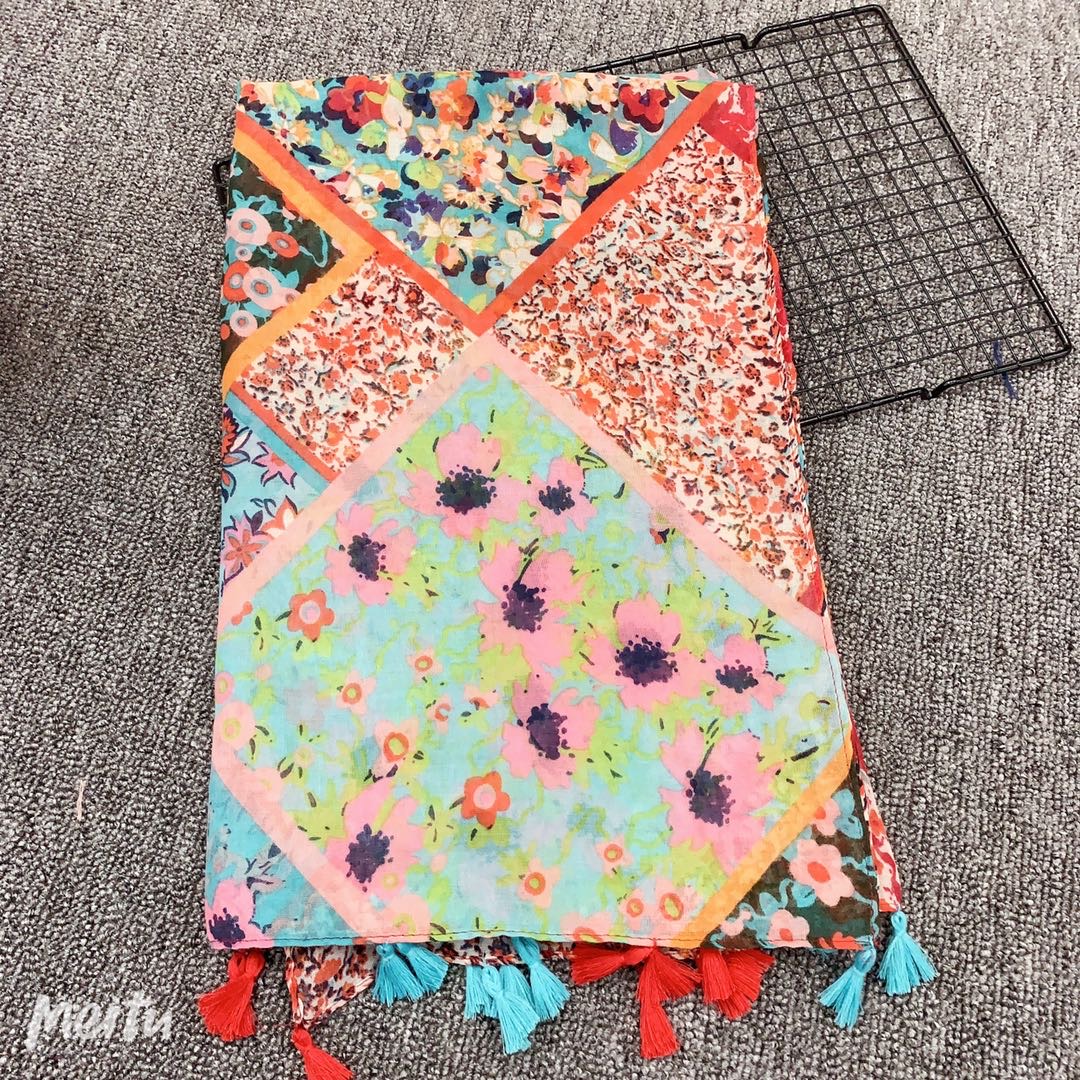 Casual Fashion Generous Long Scarf Colorful Flower Shawl details Picture