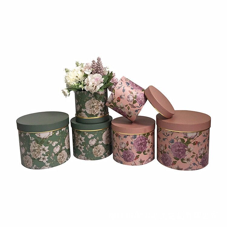 Round European garden printed flowers hug bucket gift box thumbnail