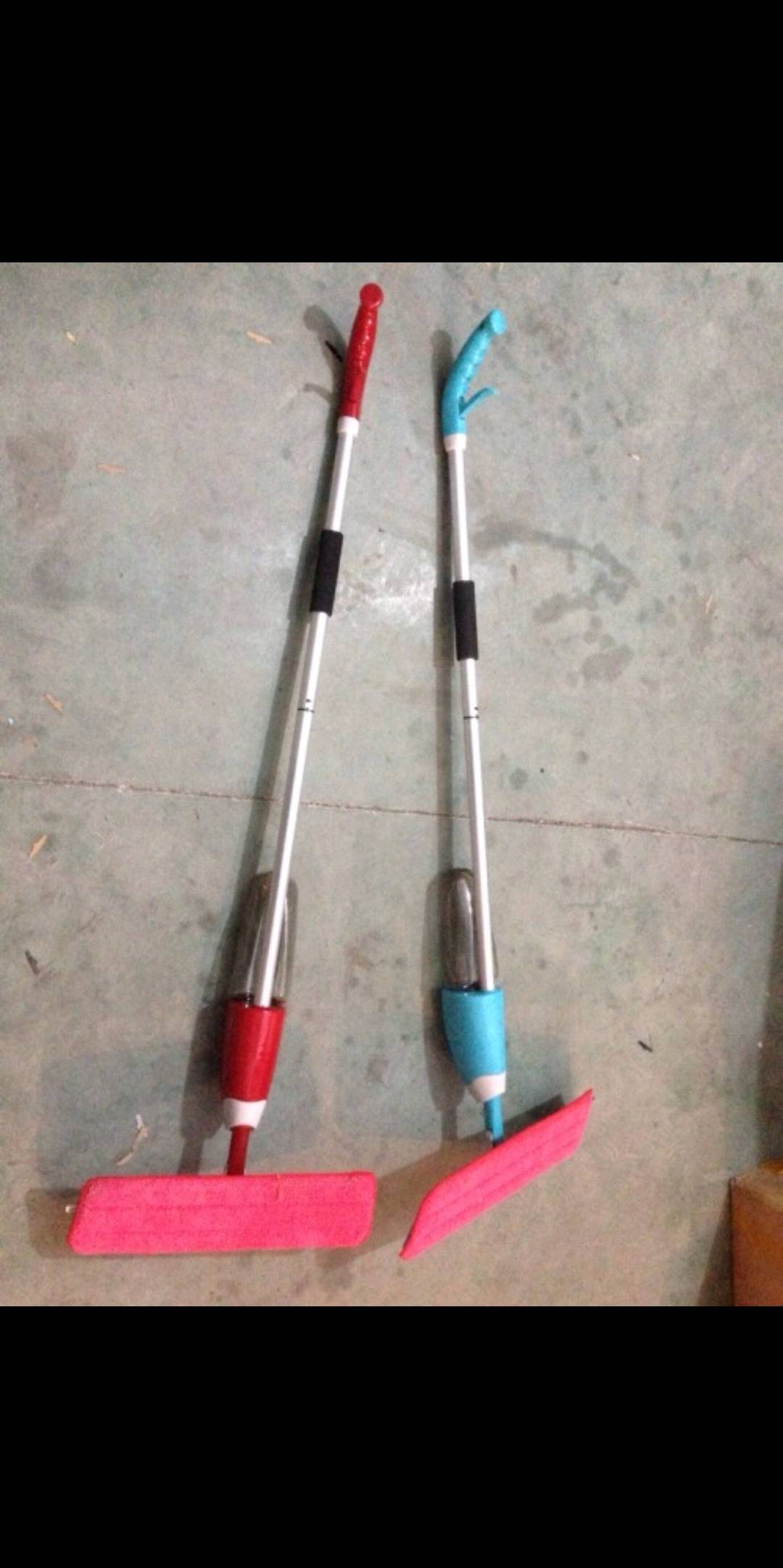 Factory direct sale of new sticky button type sprinkler rotating mop floor maintenance mop sprinkler mop full figure