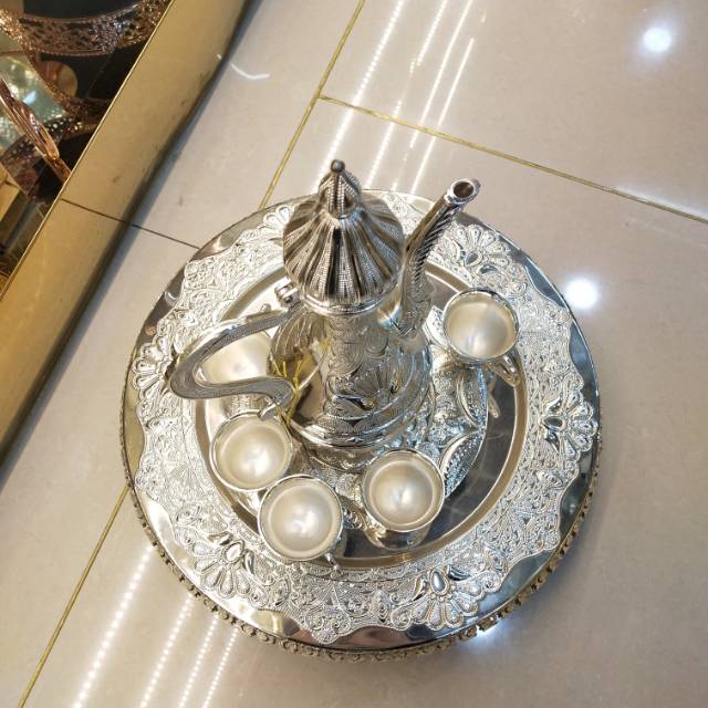 合金银色酒具产品图