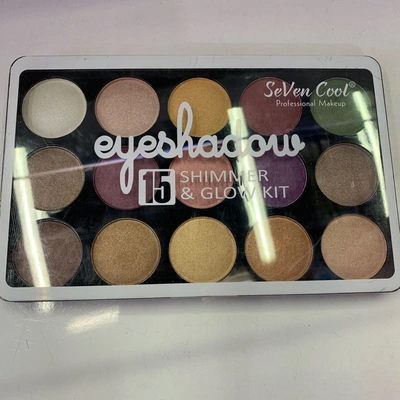 Disc Multicolor Premium Eyeshadow Case Eyeshadow Tray
