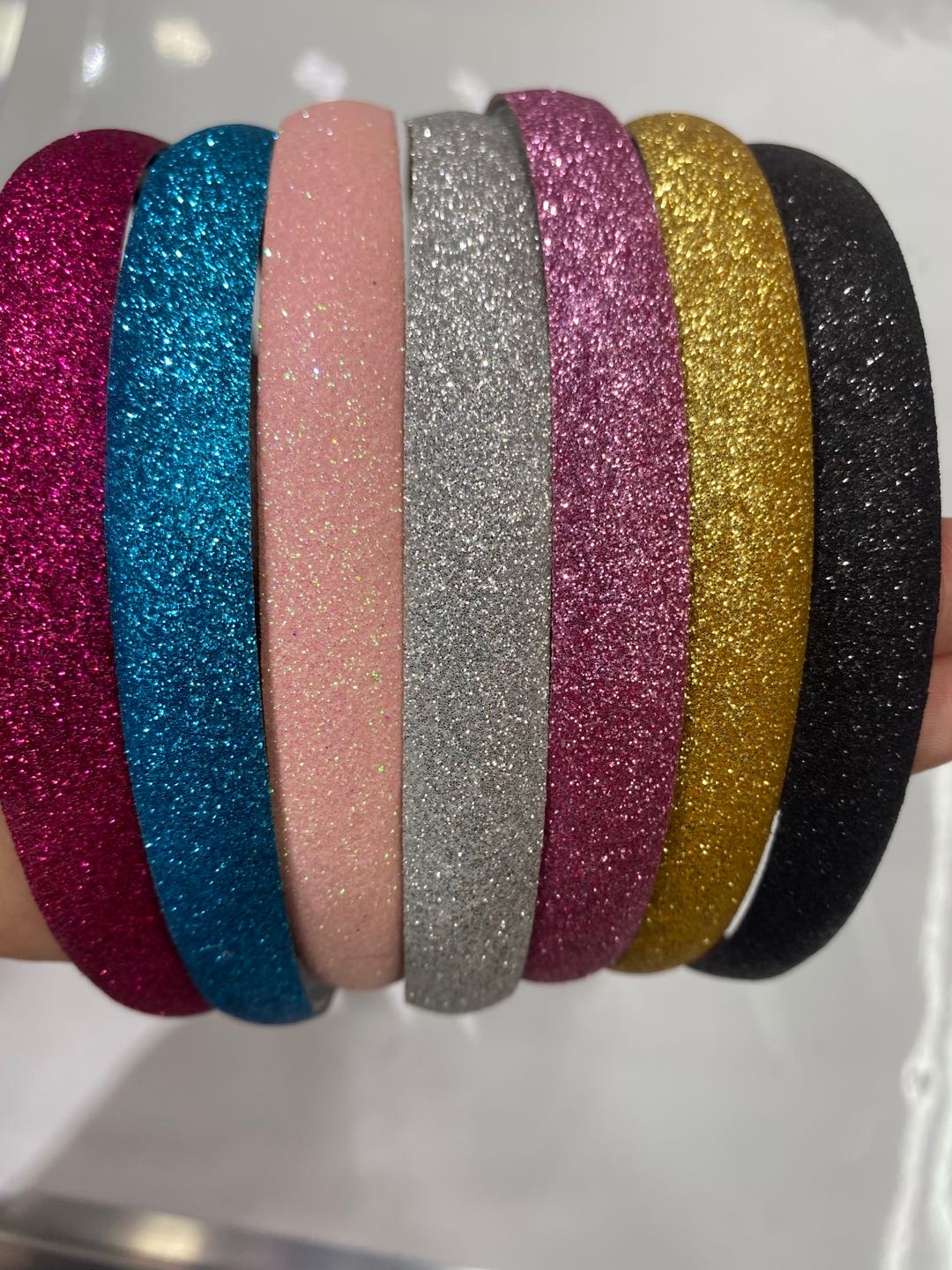Hot-selling new versatile online hit, ultra-thin women's headband with sequins Specification image