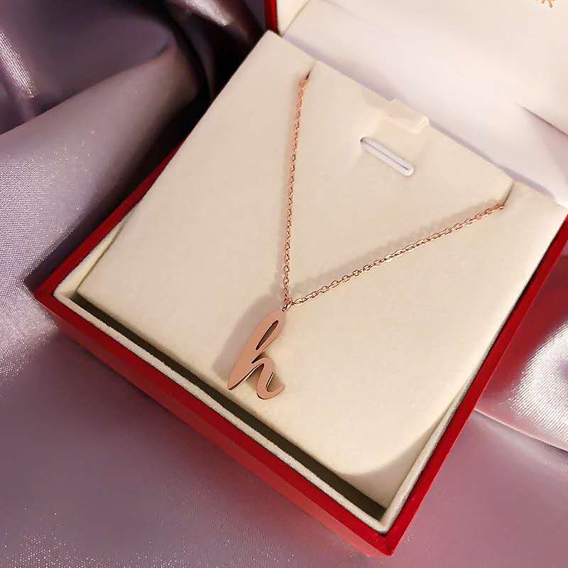 A titanium steel frosted alloy necklace is a simple and elegant accessory for women with a cold and unique style