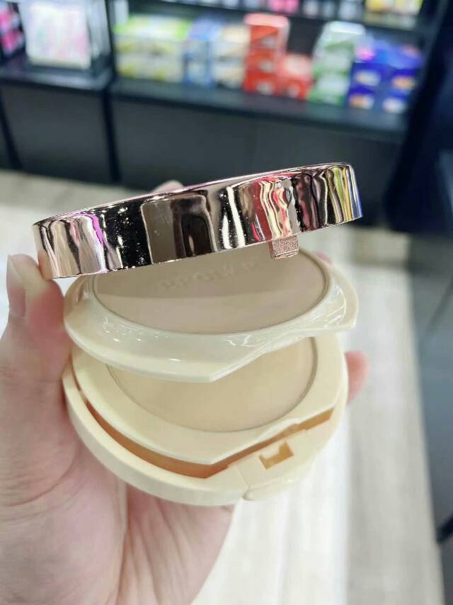 EFOLAR Light-sensitive skin-Renewing Double-layer Oil-control Powder Compact Specification image