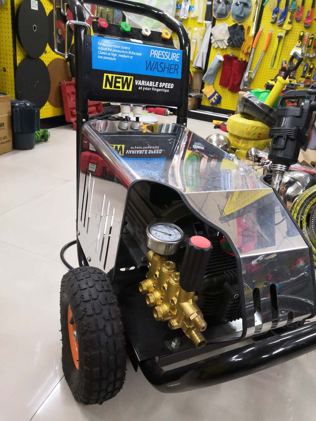 超高压家用220v大功率刷水抢枪水泵全自动清洗小型便携产品图