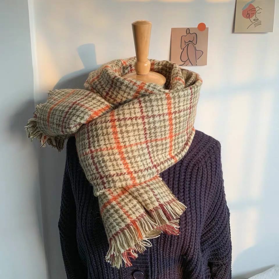 Double Checked Scarf Warm Shade Shawl Warm Autumn And Winter Scarf details Picture