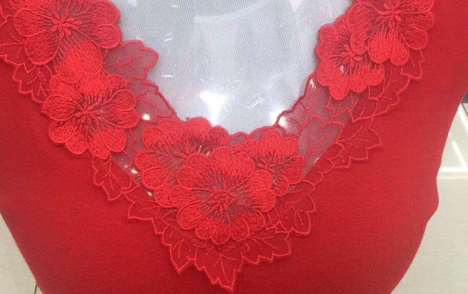 Bright Red Sexy Flower V-Neck Women's Body Seamless Thermal Underwear Slim-Fit Base Top details Picture
