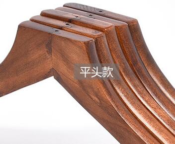 Understanding the Key Features of Quality Hangers