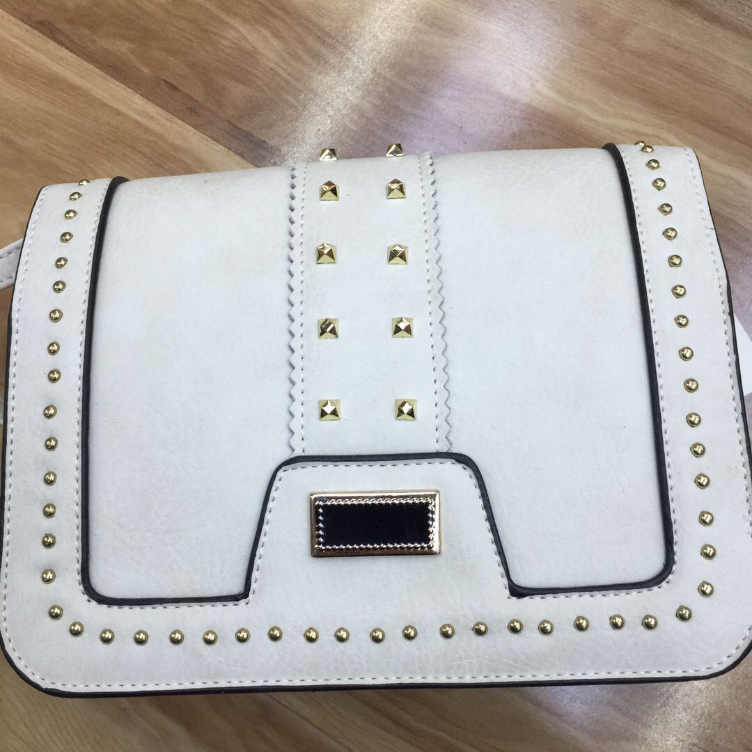 Rivet small bag for women, 2020 Autumn/Winter new trendy Korean version chain retro crossbody bag, single-shoulder bag