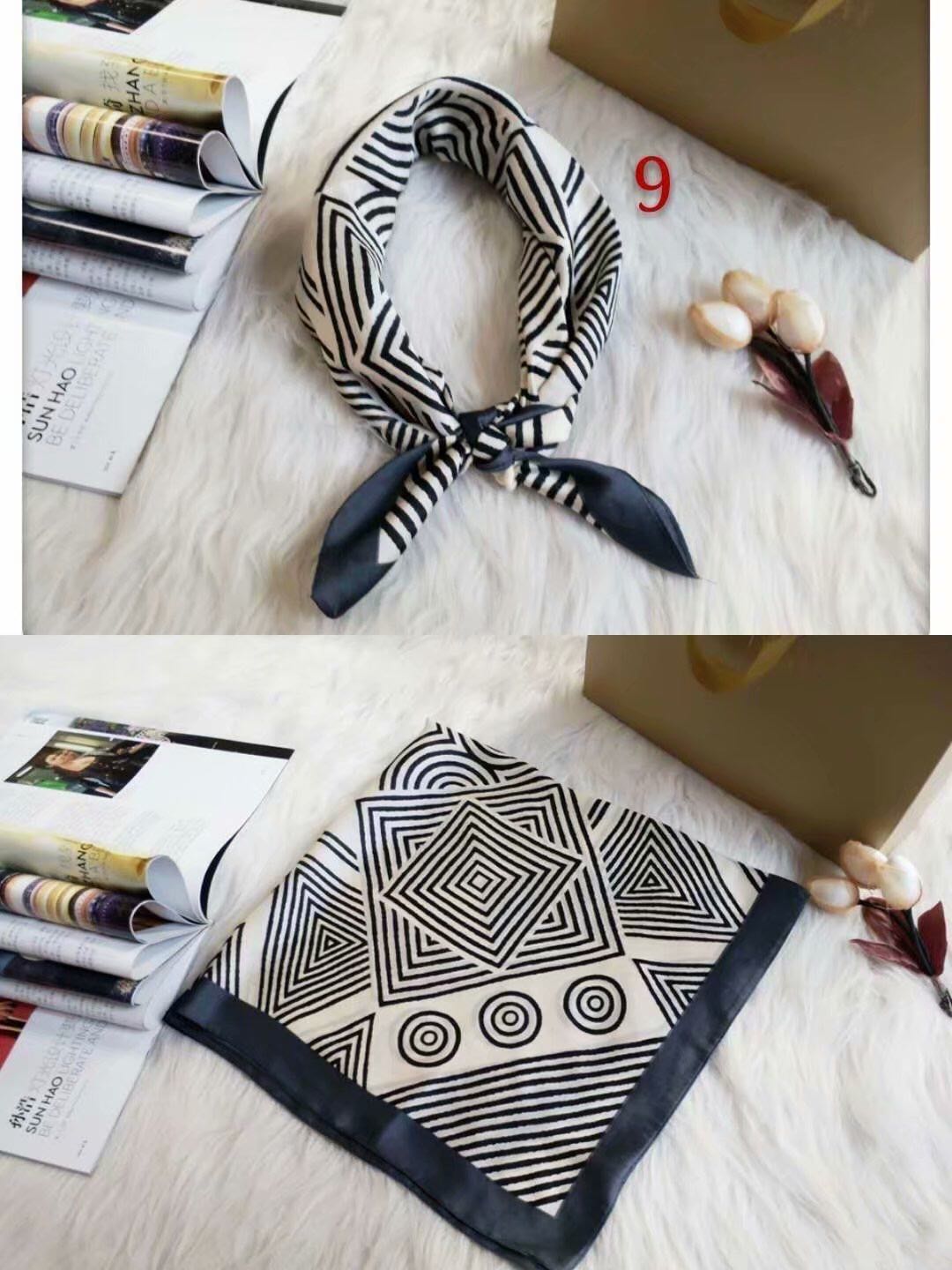 Ladies Fashion Trend All Casual Imitation Silk Small Square Scarf