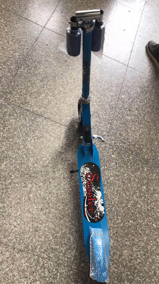 JX-25T型铝合金架喷漆儿童滑板车成人滑板车