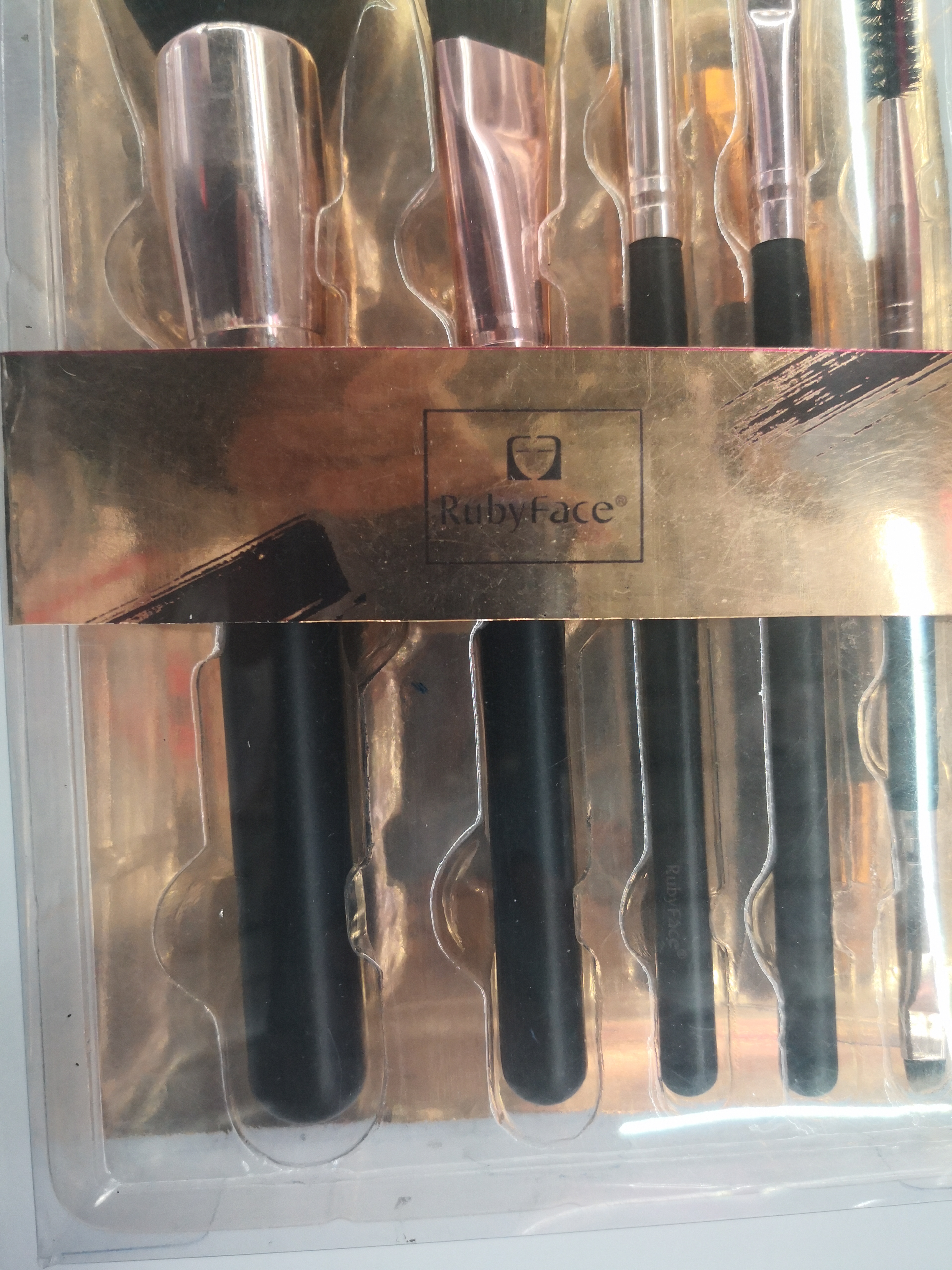 Five-piece set of black artificial fiber makeup brush and eye brush for beauty Specification image
