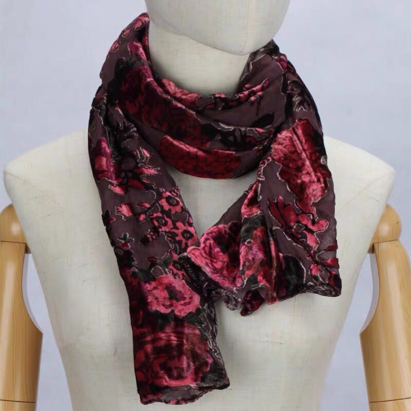 New Spring And Autumn True Velvet Women's Scarf High-End Shawl Long Scarf details Picture