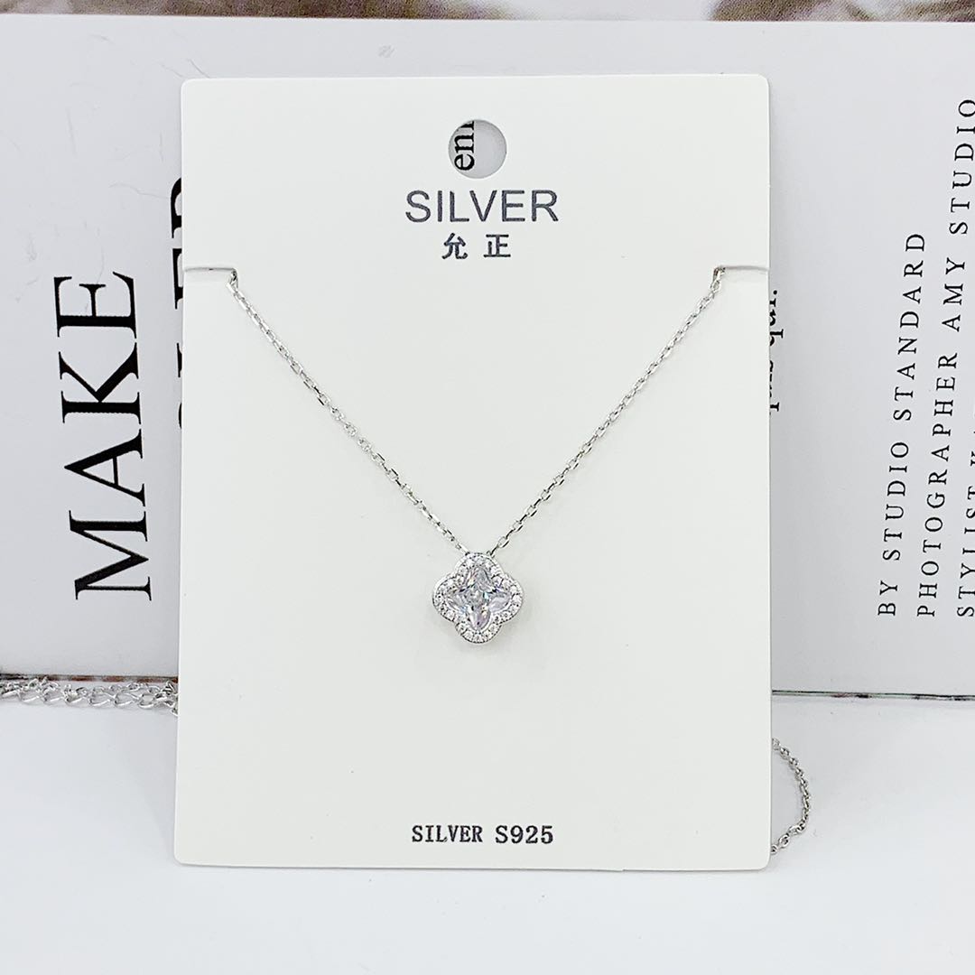 四叶草纯银项链简约百搭时尚清新畅销锁骨链