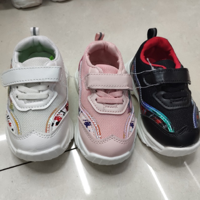 New Children's Shoes Soft Sole Breathable Mesh Fabric Boys And Girls Children's Non-Slip Sports Shoes 03