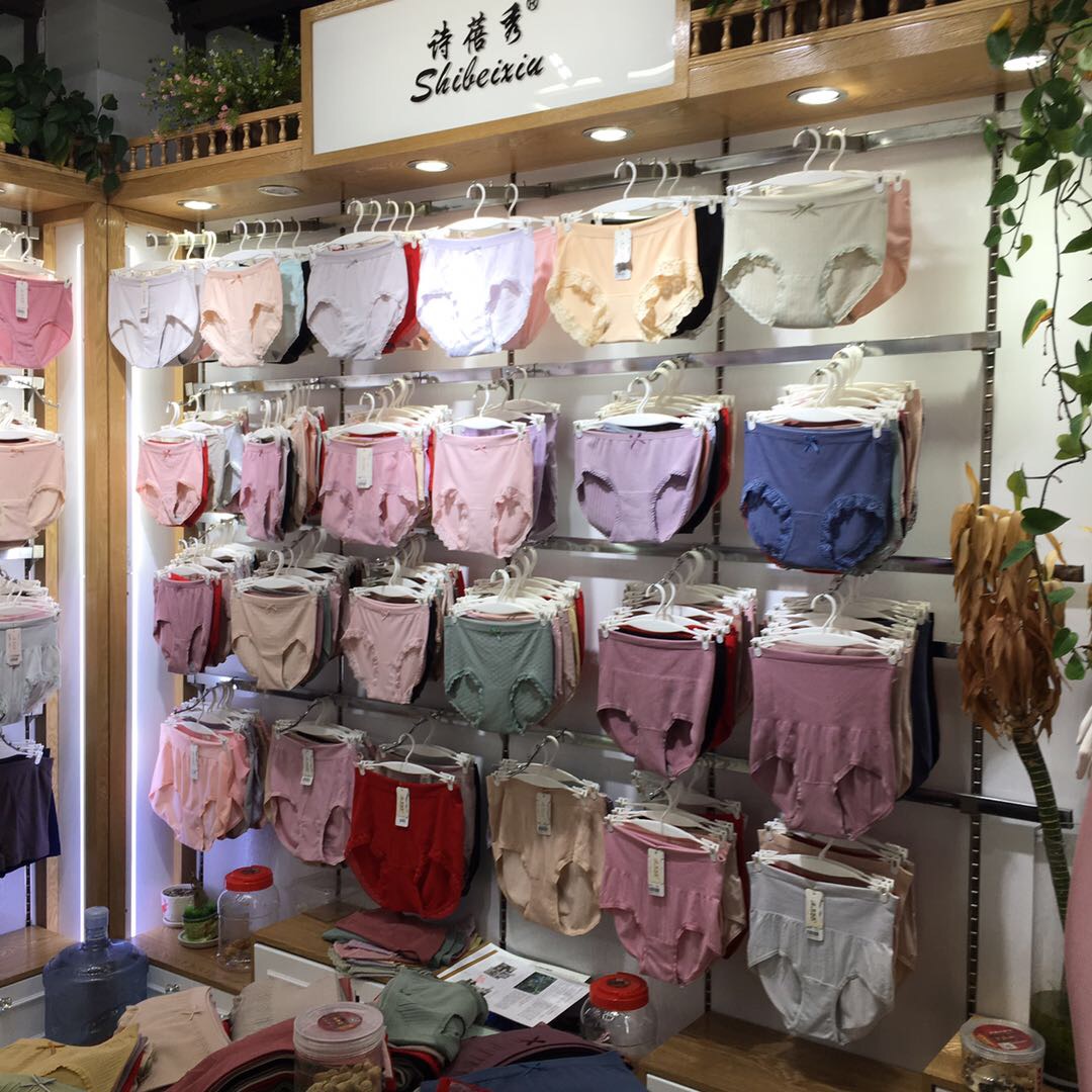 Yiwu Xinxianglian Knitting Co., LTD describe pic - 3