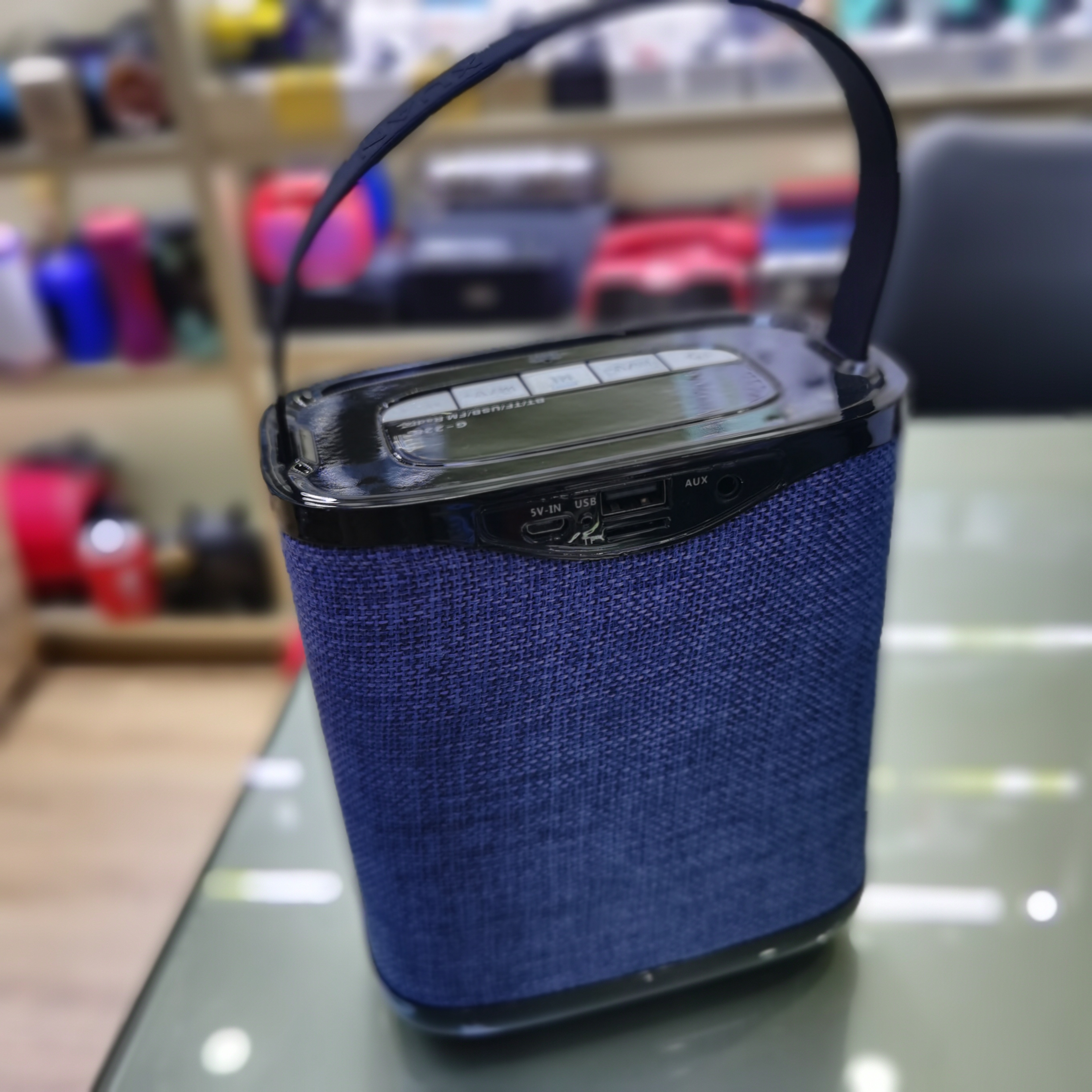 新品时尚无线蓝牙音箱便携式防水大音量低音炮3D环绕立体声家用户外随身小音响细节图