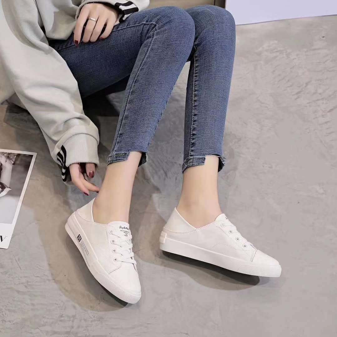 628812 European Products 2020 New Guangzhou Women's Leather Small Shoes