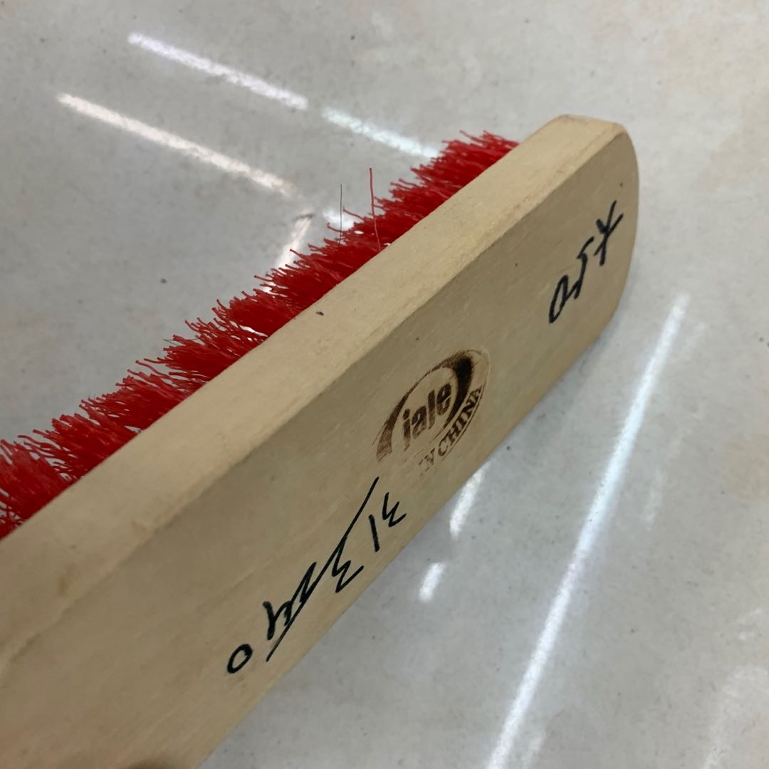 红色刷子清洁刷洗衣刷细节图