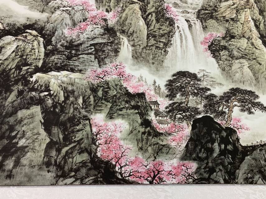 رسومات جبلية موضوعة ضمن إطار (80x200) details Picture