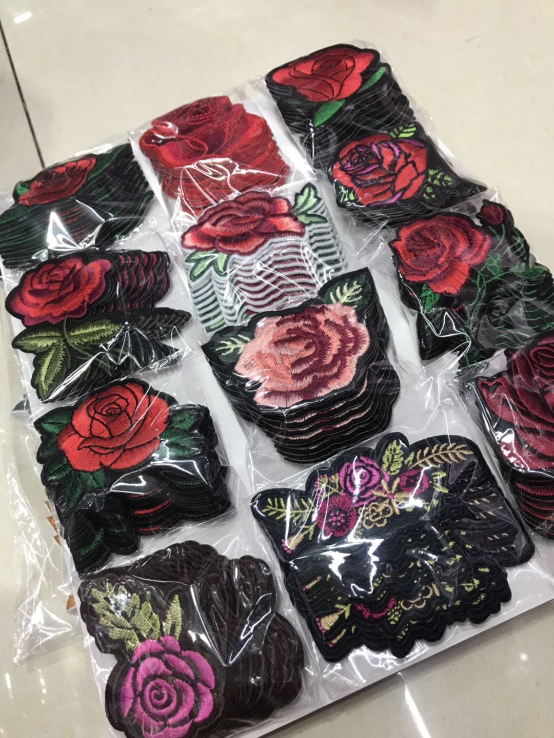 Cloth Applique Embroidery Applique Embroidery Floral Pattern Antique Clothing Applique Decorative Back Adhesive Specification drawing