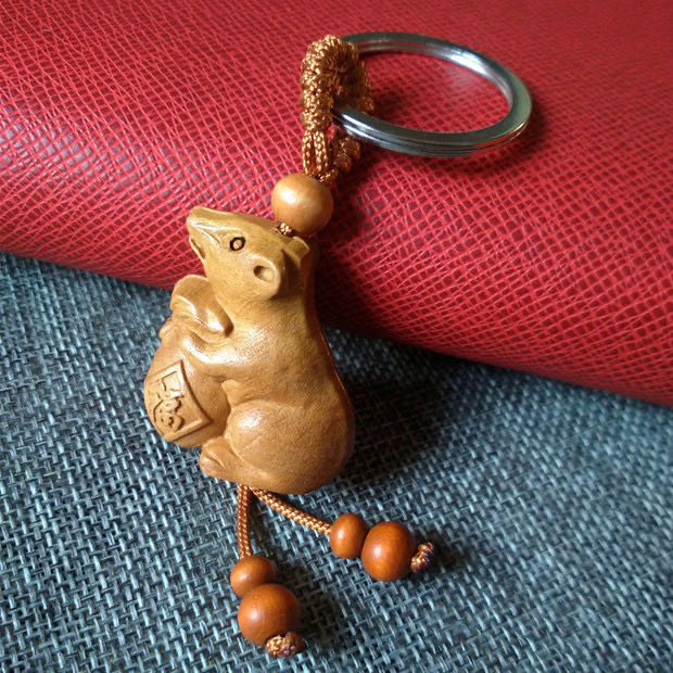 Peach Wood Carving Three-Dimensional 12 Zodiac Key Chain Hanging Jewelry Pendant Animal Rat Ox Tiger Rabbit Dragon Snake Horse Sheep Monkey Year Of Dog details Picture