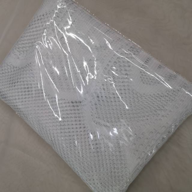 Factory direct sales of lace tablecloths, European-style tablecloths, coffee tables, table MATS, and lace tablecloths details Picture