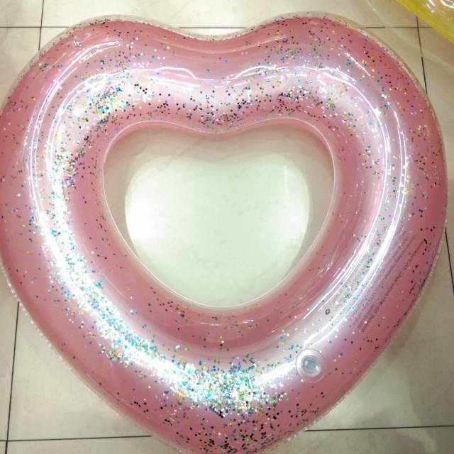 Factory direct sales and wholesale of children's love seven-color sequined swimming rings in mixed packs