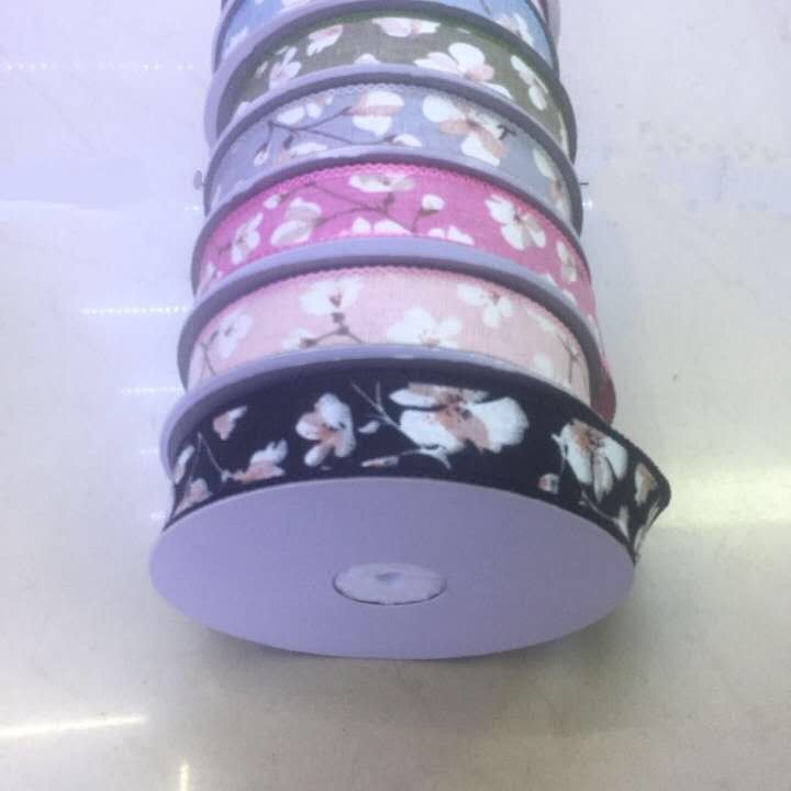 Colorful flower factory direct sales and wholesale of mesh webbing gift boxes and webbing decorations details Picture