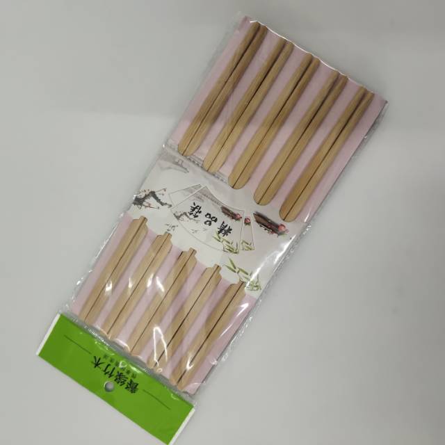 Bamboo chopsticks are natural, unpainted and wax-free. They are high-quality household bamboo chopsticks Specification image
