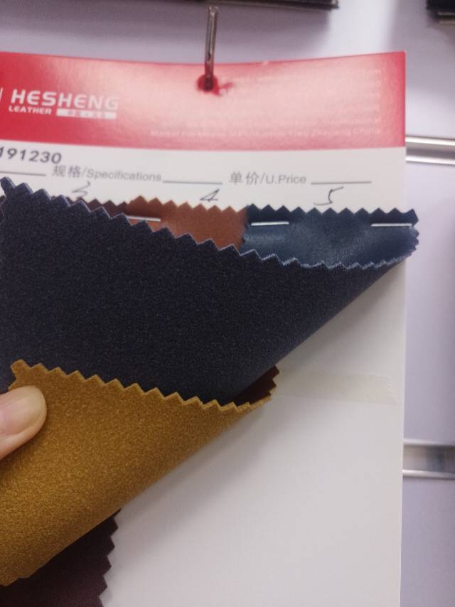 厂家直销热销新款PVC皮革大量现货高中低档箱包沙发鞋材面料产品图