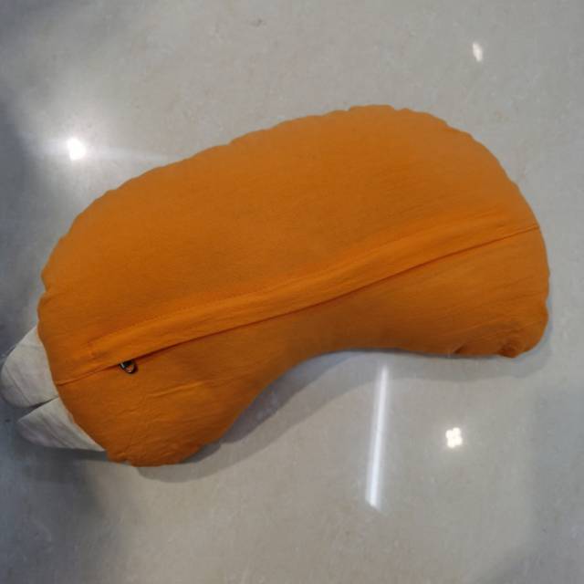 新款客厅沙发靠枕床头护腰汽车腰枕抱枕产品图