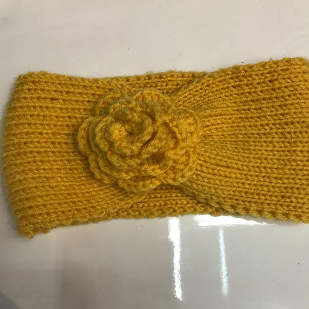 Wide woolen knitted, twisted, knotted, headband, warm hair band and headband accessories