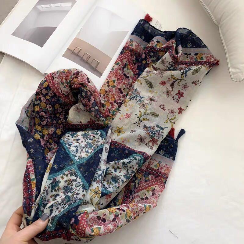 A versatile ethnic style floral chiffon long scarf Specification image