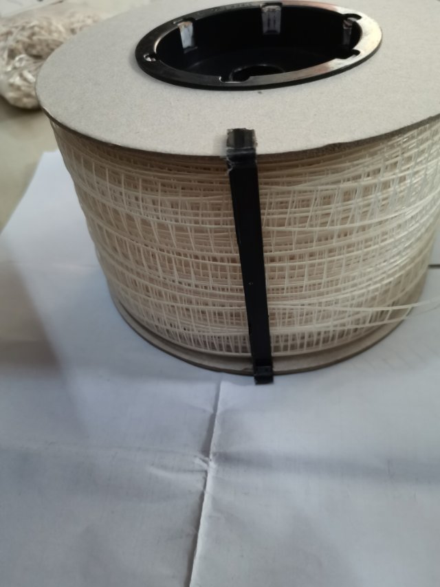 Trapezoidal nylon plastic needle kitchen utensils and appliances hardware waist clamp and nail machine for pants transparent black trapezoidal plastic needle thumbnail