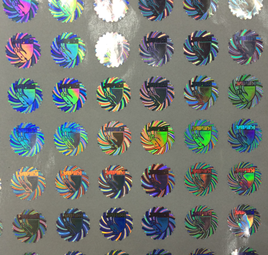 进口版镭射防伪商标面材是PET材质镭射反光强