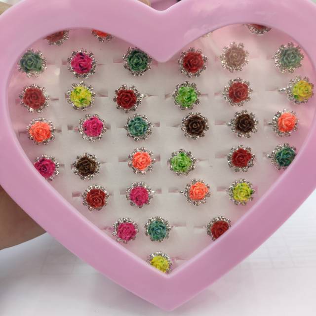 儿童戒指公主儿童水晶宝石戒指女孩可爱卡通饰品礼盒女童钻石戒指