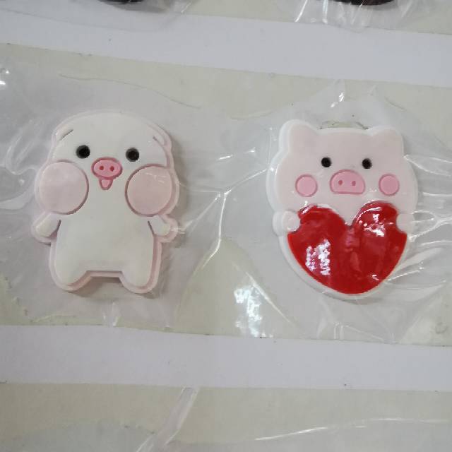 硅胶粉色小猪DIY手工发夹饰品配件手机壳装饰软胶硅胶贴片卡通塑料平面公仔