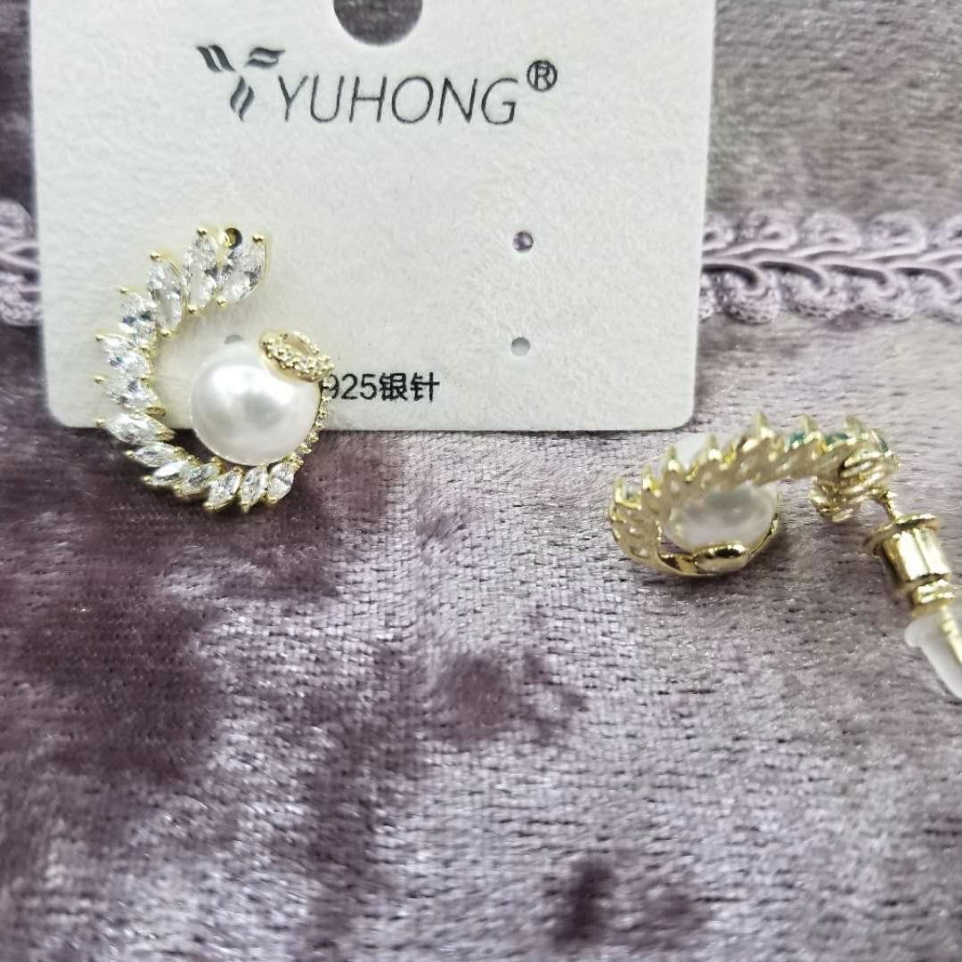 日韩高端S925银针锆石耳环气质百搭防过敏耳环细节图