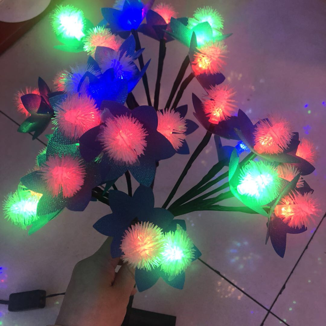 新品家居装饰灯仿真花卉盆景灯小毛球LED台灯摆件产品图
