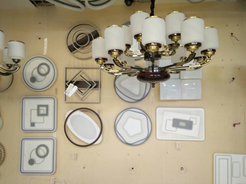 Yiwu Dingliang Lighting Shop describe pic - 1