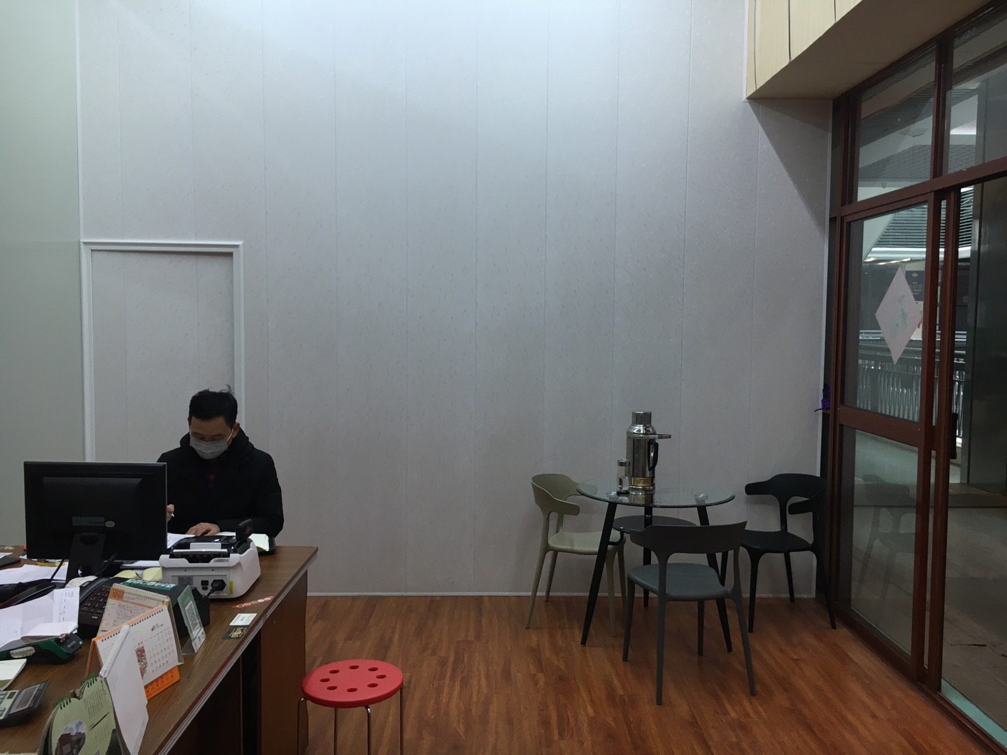 Four-way plastic describe pic - 2