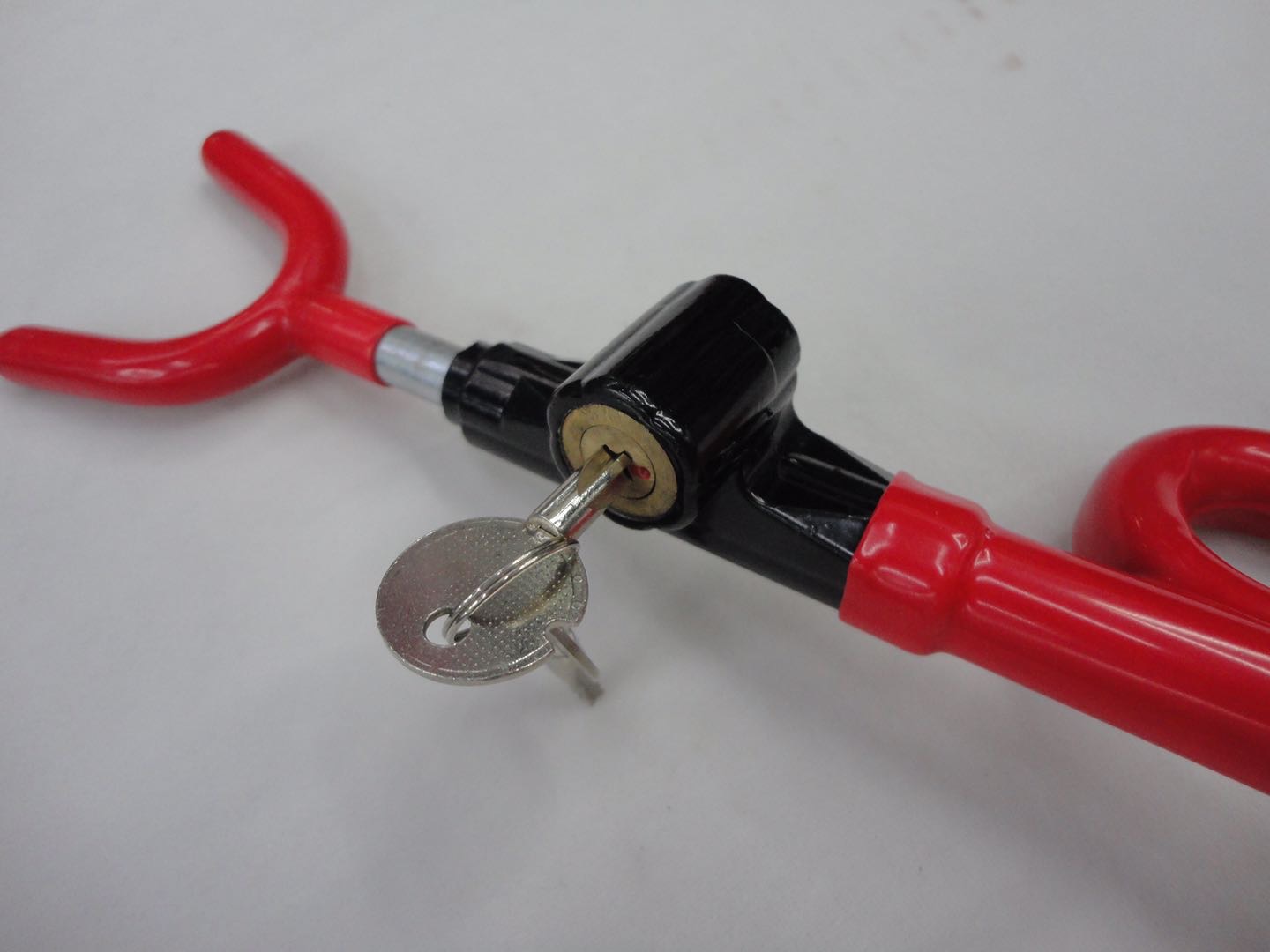 Automotive steering lock WS-6008 front anti-theft lock clutch throttle brake lock versatile Specification drawing