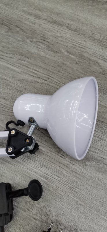 Eye-protecting desk lamp, rechargeable and plug-in dual-purpose desk lamp for primary school students, led bedside lamp for dormitory, bedroom and study Specification image